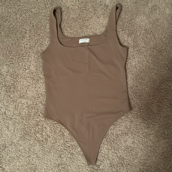 Babaton lot size large - Picture 3 of 3